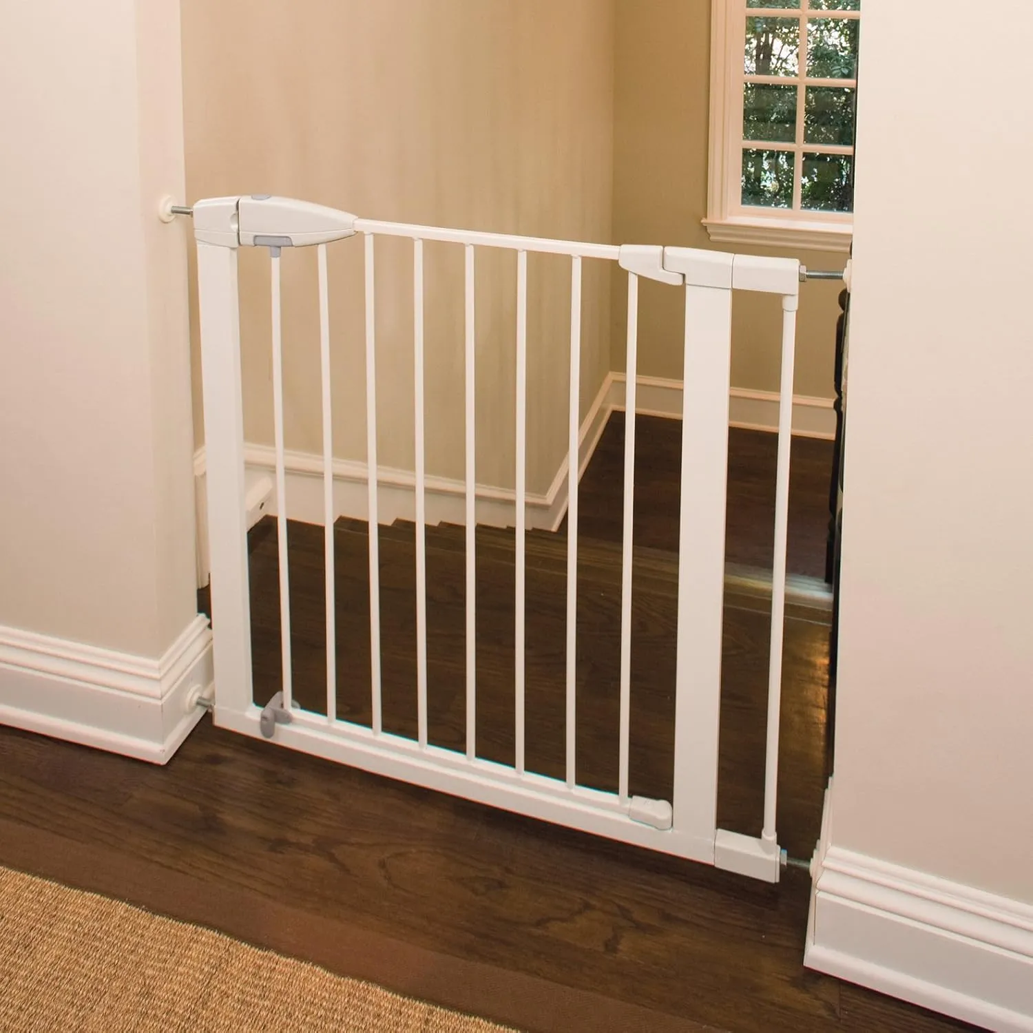 Munchkin Easy Close Pressure Mounted Baby Gate for Stairs, Hallways and Doors, Walk Through with Door, Metal, White, 35x29.5 Inch (Pack of 1)